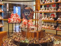 -Laderach 莱德拉(上海环贸iapm店)