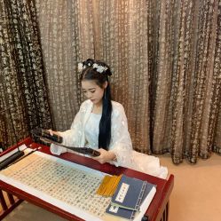 -汉仪华裳汉服馆(打浦桥店)