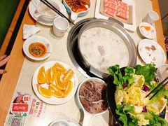 -煲大王猪肚鸡·椰子鸡火锅(红谷滩万达店)