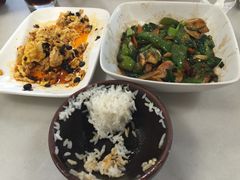 -嘉丰湘菜馆(芳群园店)