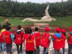 -上海市龙华烈士陵园