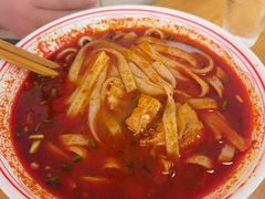 -杨婆鱼粉(骆仙路店)