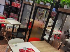 -肯德基(中纬店)