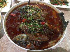 招牌泡椒鲫鱼-小杨妹无刺鲫鱼(都市花园店)