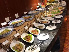 自助取餐区-汇泉王朝大饭店-旋转餐厅(南海路店)