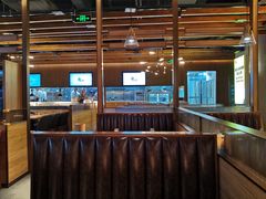 大堂-蚝太郎 • 海鲜烧烤(Upark店)