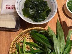 -巴奴毛肚火锅(龙湖锦艺城店)