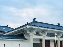 -赤峰市图书馆