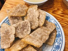 老北京炸灌肠-门框胡同百年卤煮(新街口店)