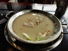 -老来福·非遗酸汤兔(凯旋路店)
