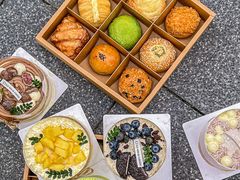 -顶东面包花园·生日蛋糕(世博店)