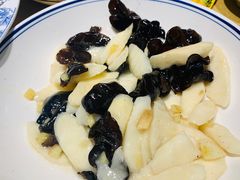 黑木耳炒山药-老村长•湖北家常菜(南湖店)