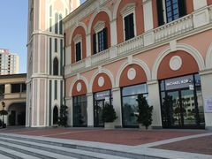 -佛罗伦萨小镇广佛名品奥特莱斯(疏港路店)