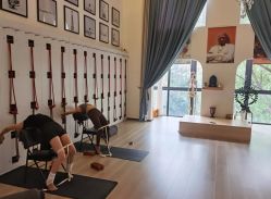 -成都阿难陀艾扬格瑜伽中心