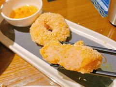 炸虾饼配泰国梅子酱-帕蓝·暹罗料理(大学路店)