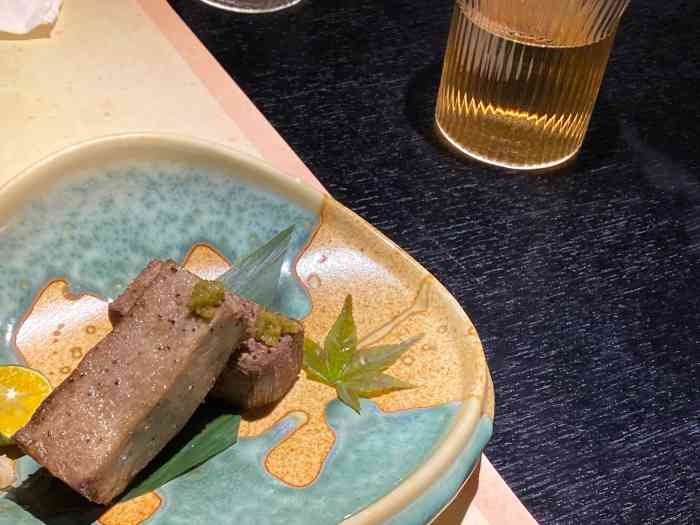 惠比寿ebisu-"最近很有意思的日料餐厅门面低调又显禅意.