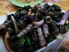 -蚝哥花姐湛江烤生蚝(美丽湾市场店)