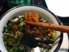 -两三事小郡肝串串香火锅(桂庙店)