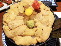 三色海胆饭-魔丼屋(日月光店)