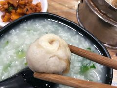 特色酱肉包-吃不亏特色包子(三峡广场店)