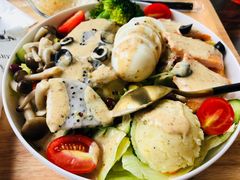 奥尔良鸡胸肉沙拉-人鱼崛起低卡健康餐(大华店)