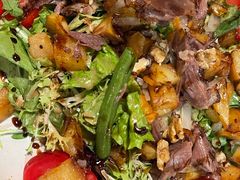 油封鸭切片配四季豆土豆沙拉-La Creperie法餐厅(桃江路店)