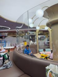 -奈尔宝·国风主题儿童乐园·亲子餐厅(豫园商城店)