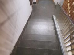-泰·菩提树下[泰式按摩x精油SPAx肩颈头疗](新景店)