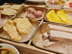 -尚尚仙·酸汤猪手·猪肚鸡火锅(华联万柳购物中心店)