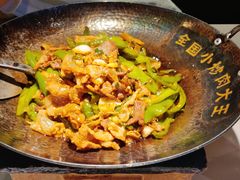 -费大厨辣椒炒肉(高铁吾悦广场店)