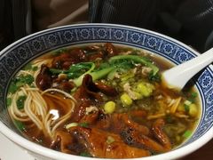 -沪西老弄堂面馆(定西路店)