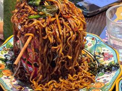 街头炒面-泰妃殿(武汉首店)