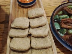 -猫爷的腔调·黔小馆(交大医学住宅区店)