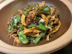 擂辣椒烧手撕鸡-吃饭皇帝大(合生汇店)