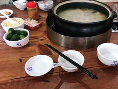 -15年老字号鑫鑫猪肚鸡·椰子鸡海南火锅(兴隆华侨农场店)