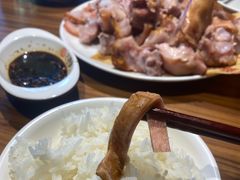 -六泰居·尔滨地标·东北菜(松北店)