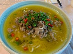 酸汤肥牛-湘湖大院(越王路店)