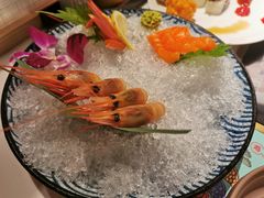 刺身拼盘（限量供应）-温禾牛·和牛寿喜烧自助火锅(恒基名人店)