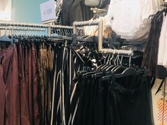 -H&M(鹏欣水游城店)