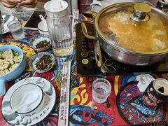 -弘烨 贵州酸汤 鱼火锅(东财店)