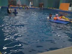 -Swim斯卫姆国际儿童游泳中心(红博中央公园店)
