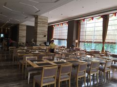-威珀斯酒店·珀萃美食餐厅 | 海鲜刺身·现烤生蚝·特色烤肉