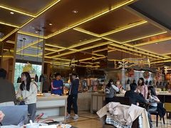 -大中华希尔顿酒店-念自助餐·嗨啤·小龙虾