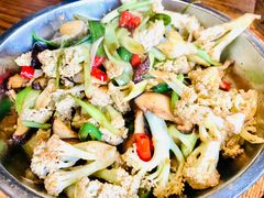 -呱呱叫民俗风味主题餐厅(沣峪口店)