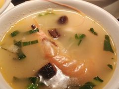 -圣丰索菲特·2 On 988 Café 自助餐厅