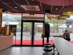 -麦当劳(番禺陈头岗越秀星瀚分店)