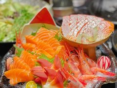 -山川小町·极番烧肉(新地假日广场店)