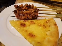 烤鸡软骨-松山湖凯悦酒店·Café自助餐厅·周末火舞秀表演