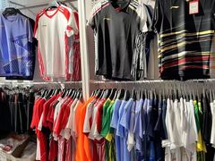 -YONEX苗江运动城(源深店)