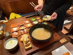 -银米·云南传统过桥米线(双廊黑金冠店)
